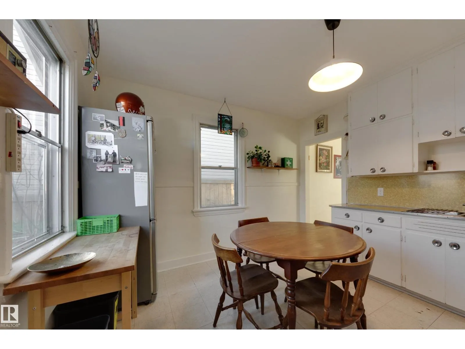 11933 63 ST NW