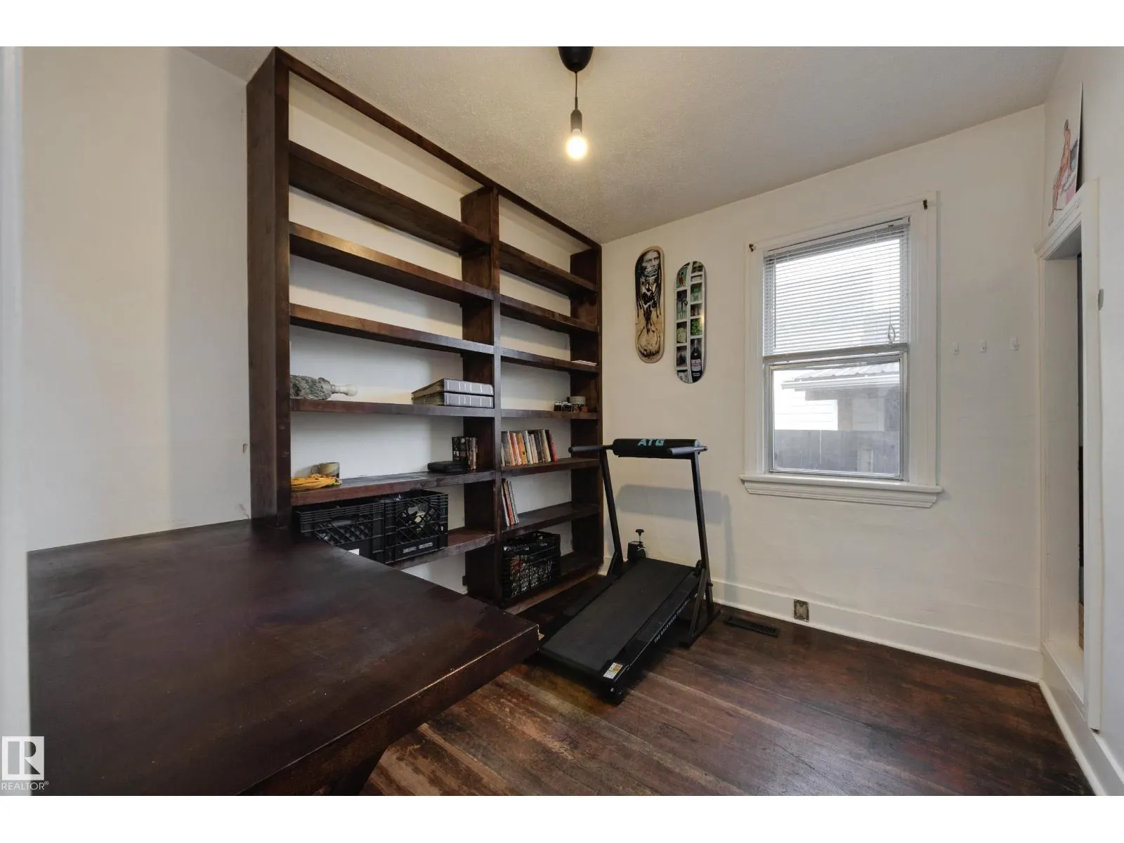 11933 63 ST NW