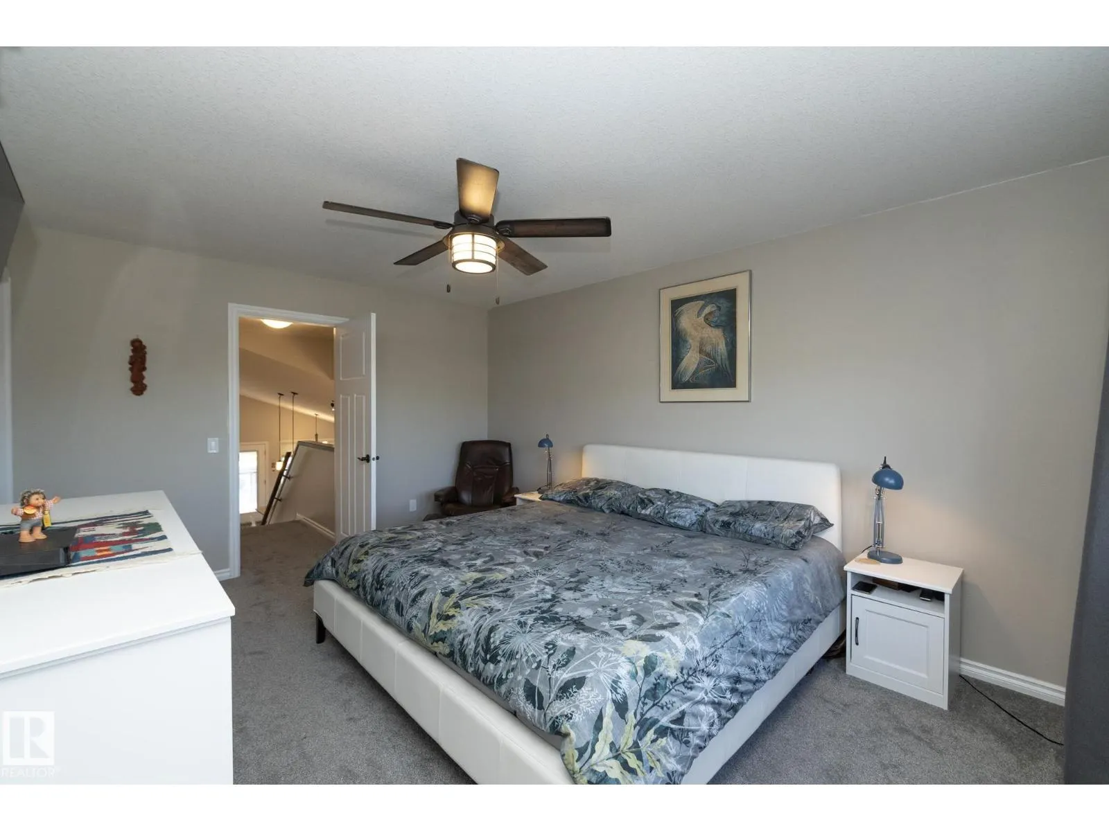 53 SANDALWOOD PL