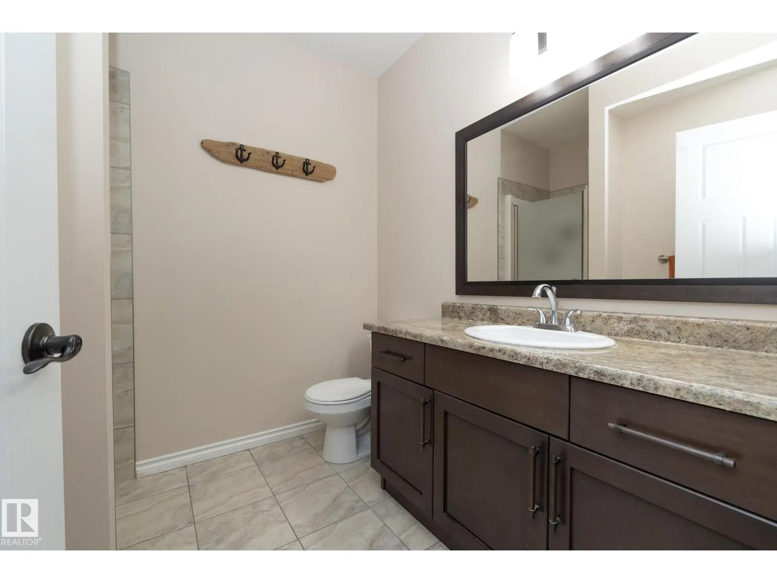 53 SANDALWOOD PL
