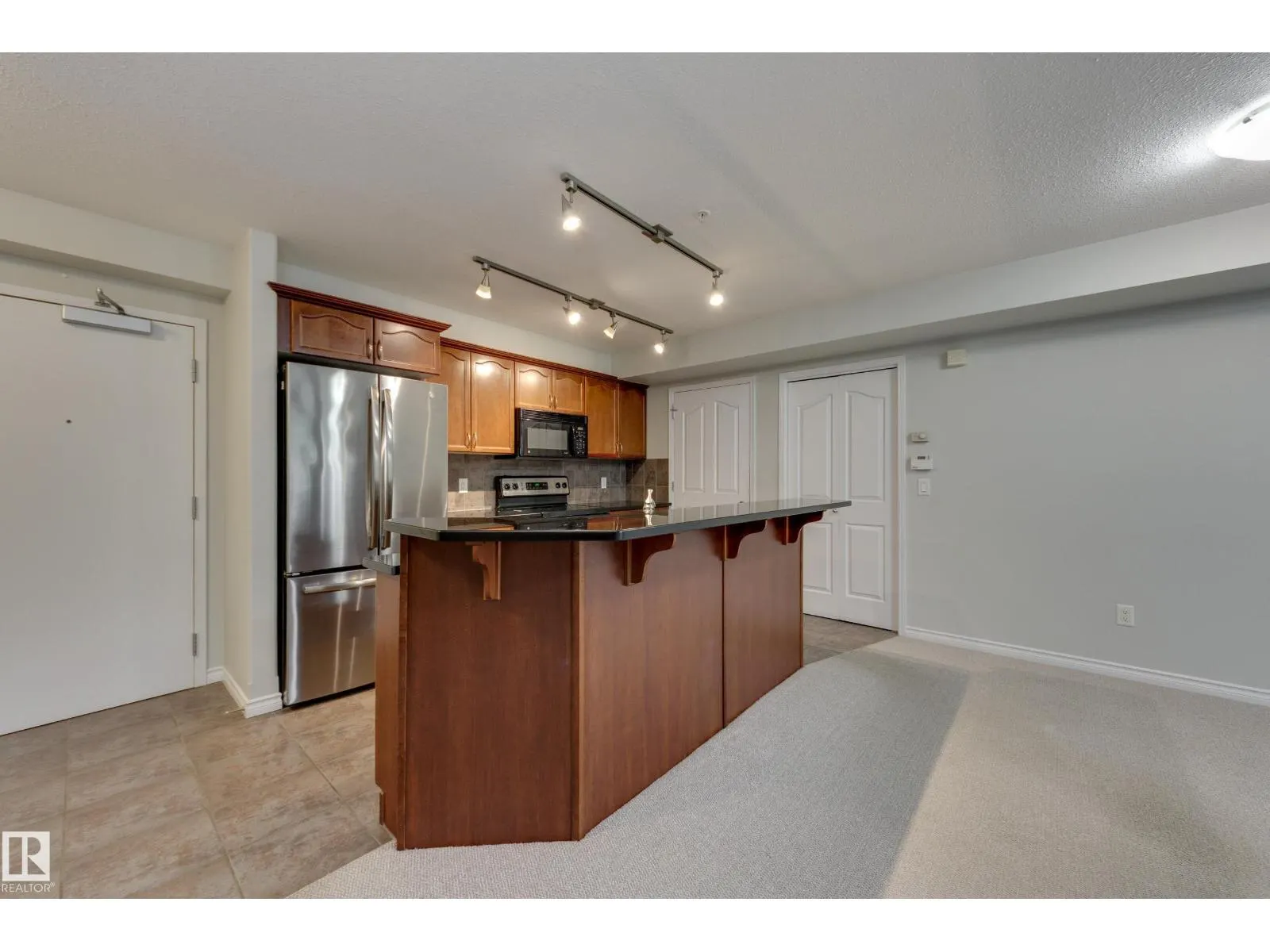 #216 7510 89 ST NW