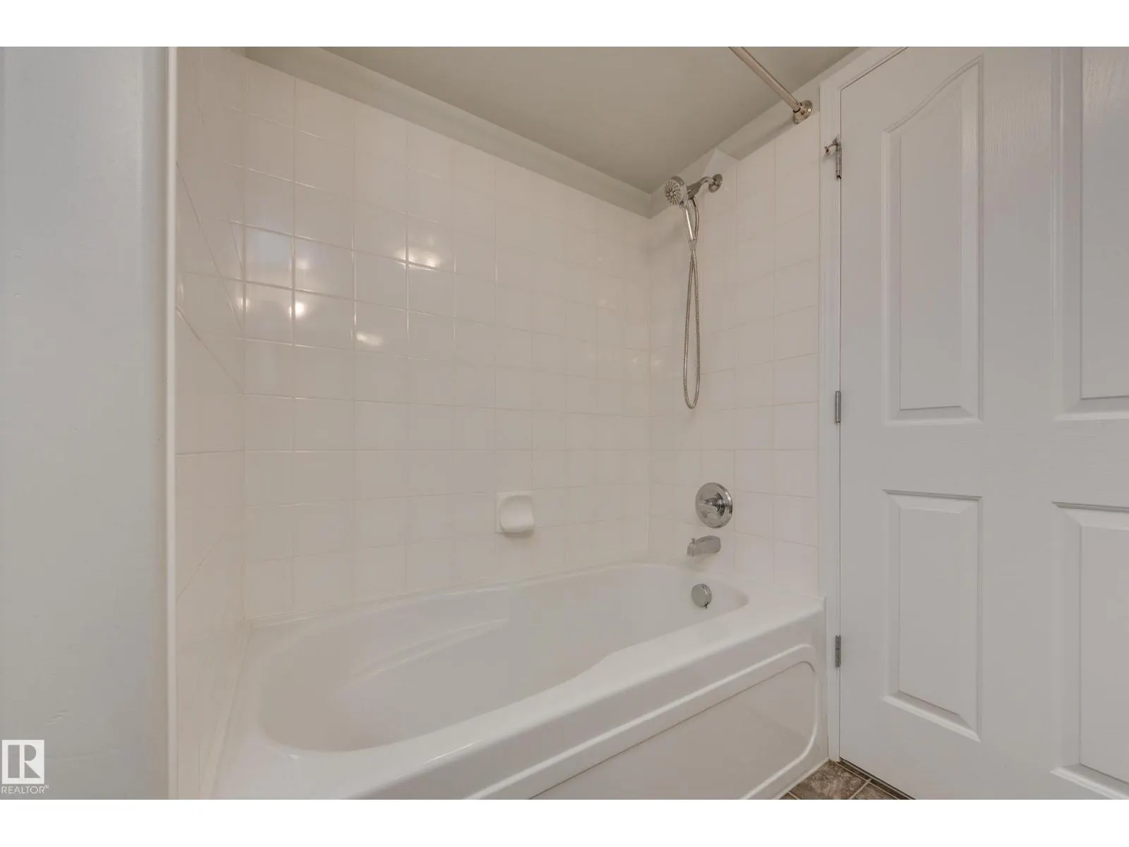 #216 7510 89 ST NW