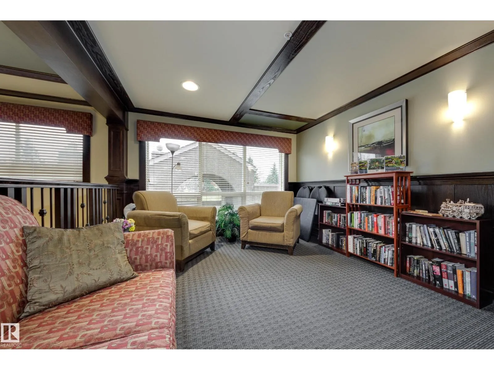 #216 7510 89 ST NW