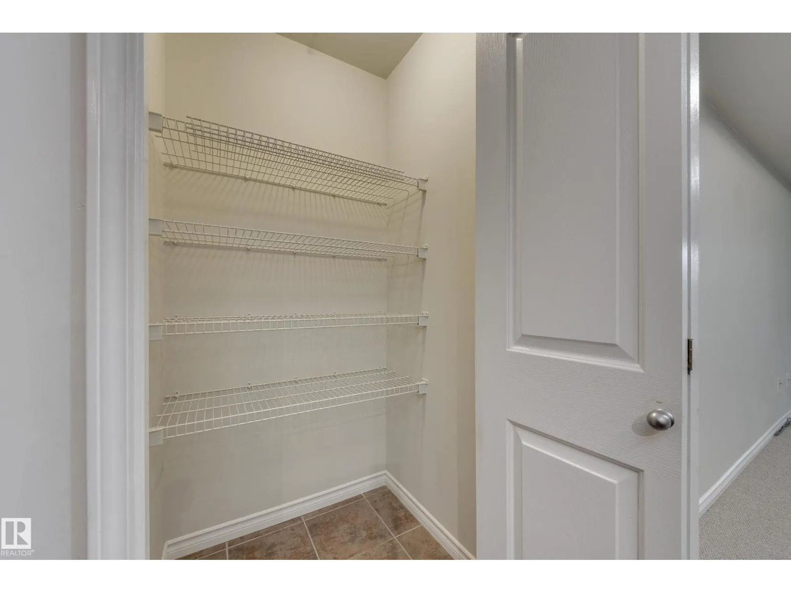 #216 7510 89 ST NW