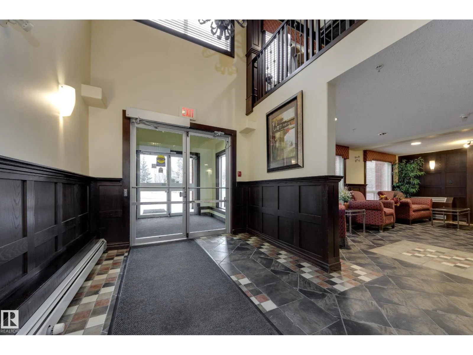 #216 7510 89 ST NW
