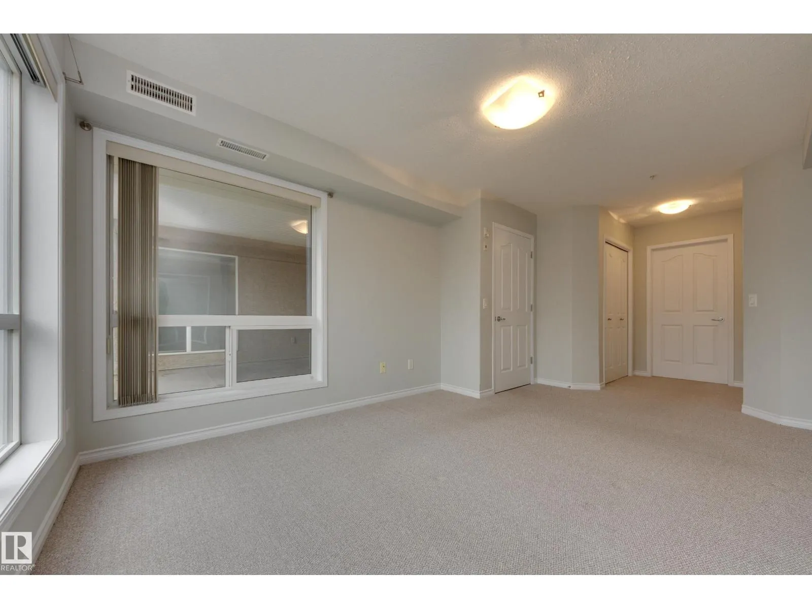 #216 7510 89 ST NW
