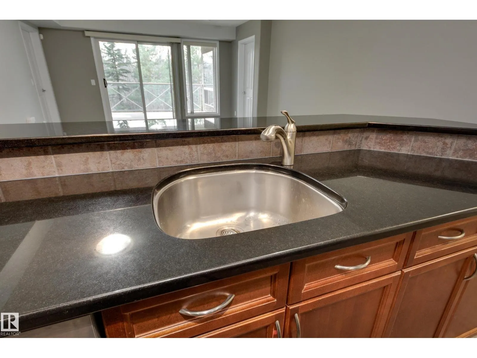 #216 7510 89 ST NW