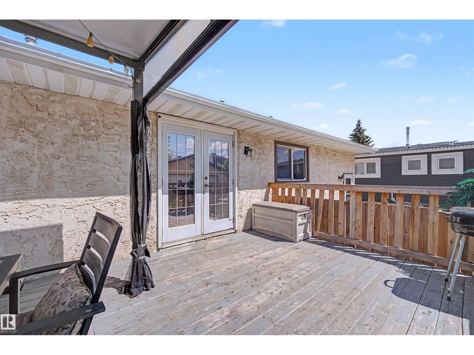 16608 109 ST NW
