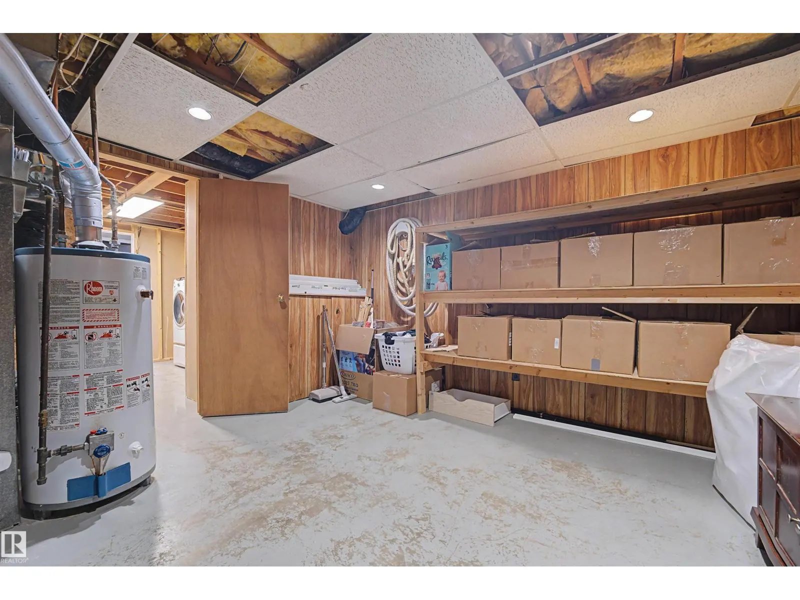 16608 109 ST NW