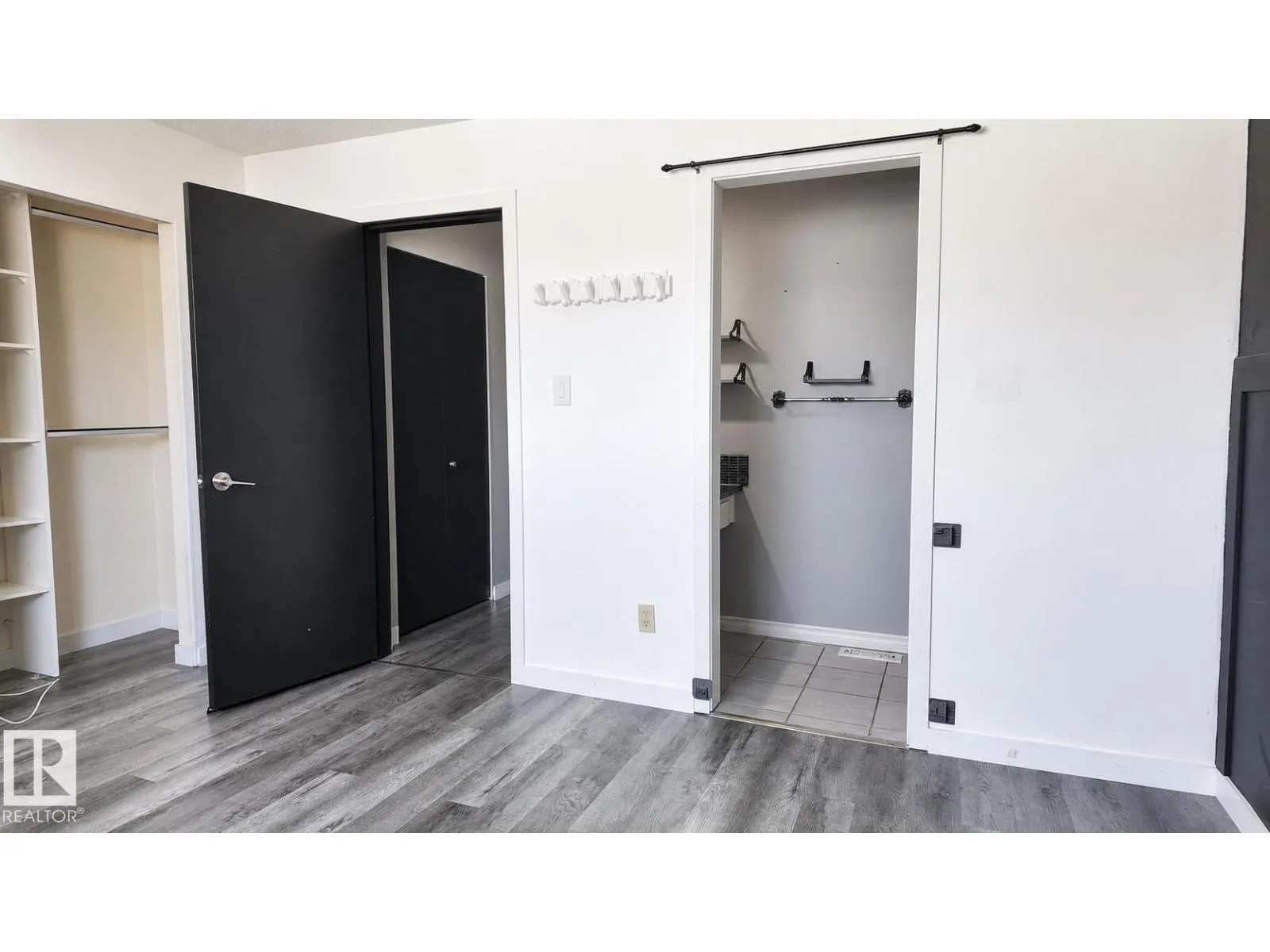 16608 109 ST NW