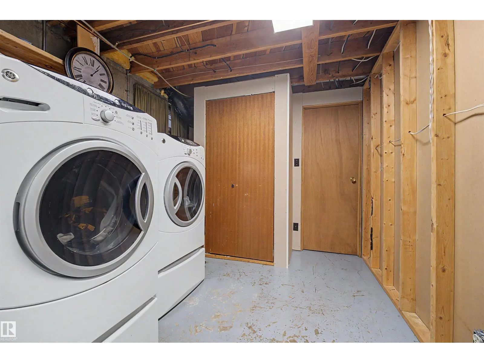 16608 109 ST NW