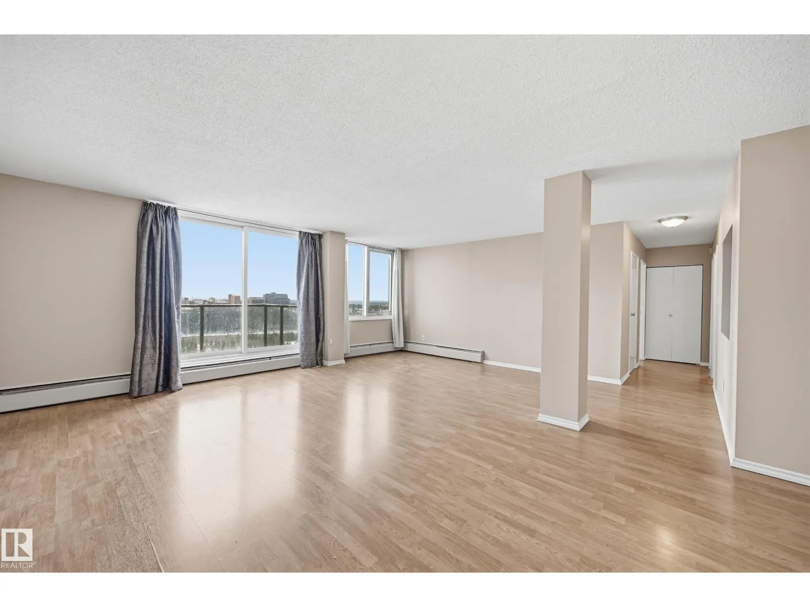 #1805 10011 116 ST NW