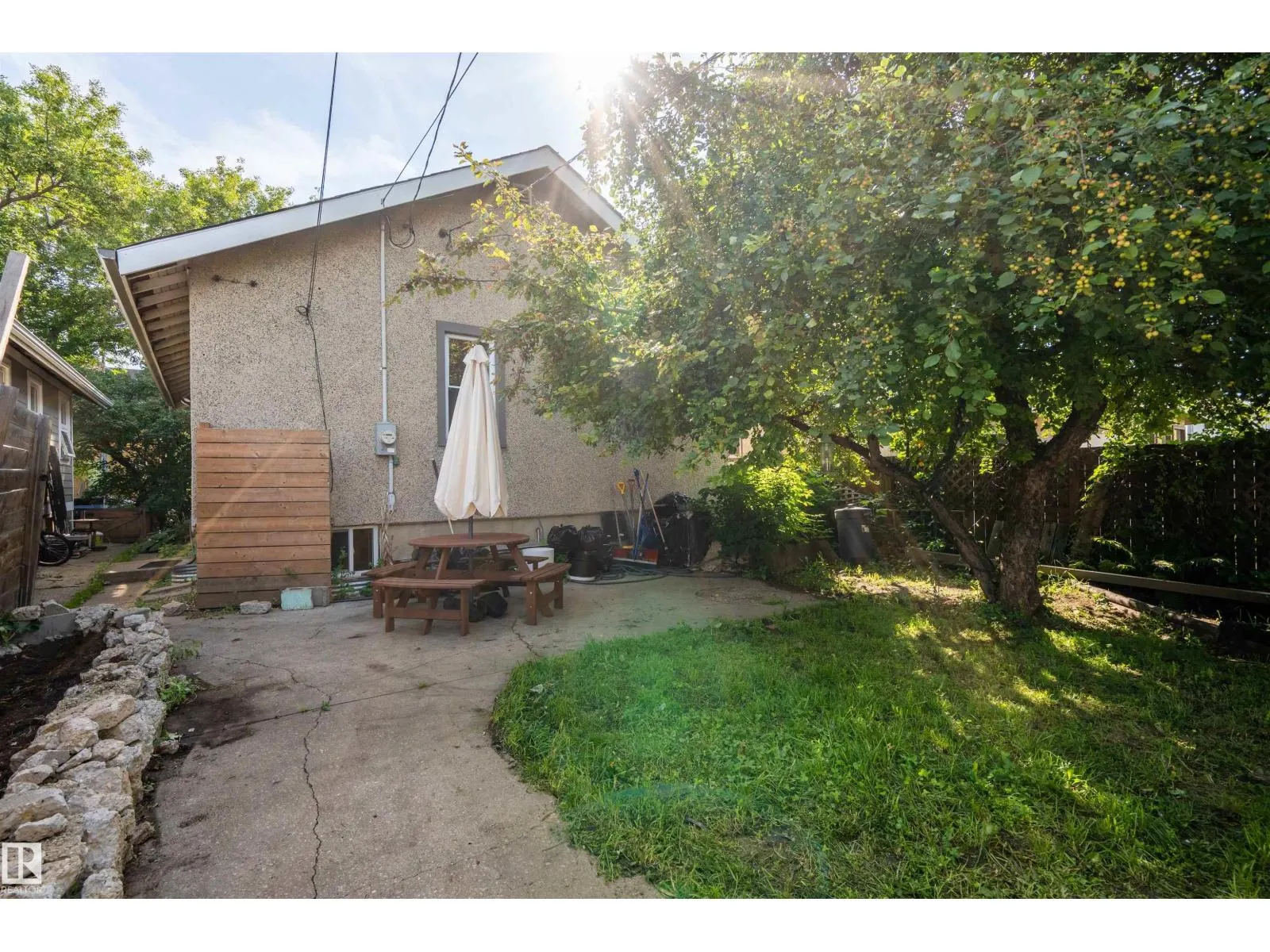 11506 94 ST NW