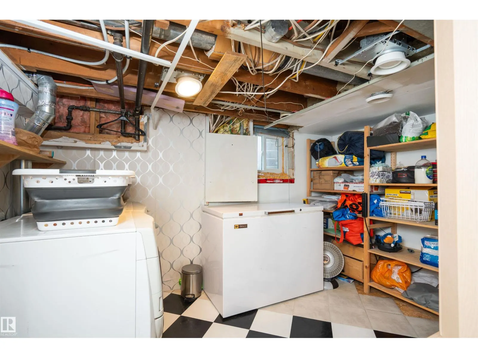 11506 94 ST NW