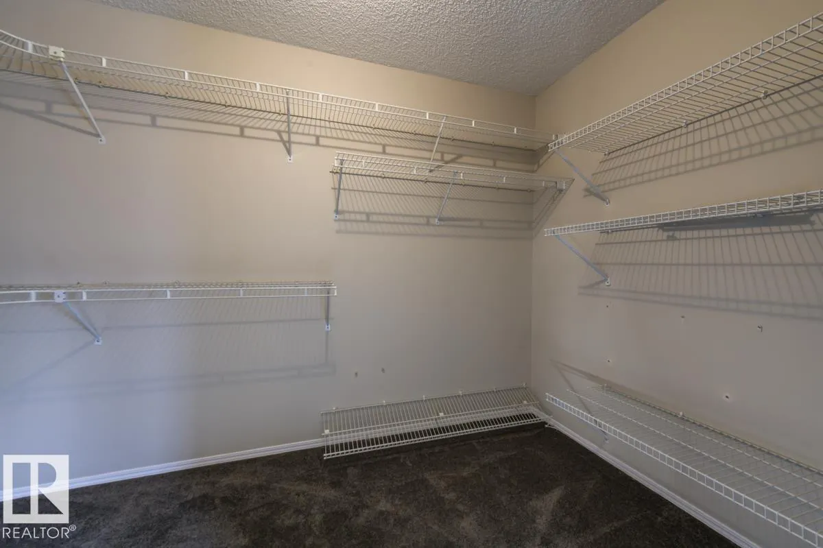 47 MCLEOD CR