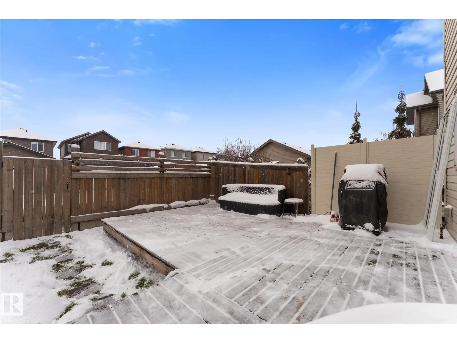 153 HAWKS RIDGE BV NW