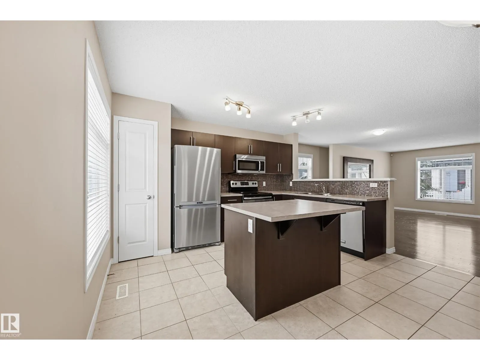 #58 465 HEMINGWAY RD NW