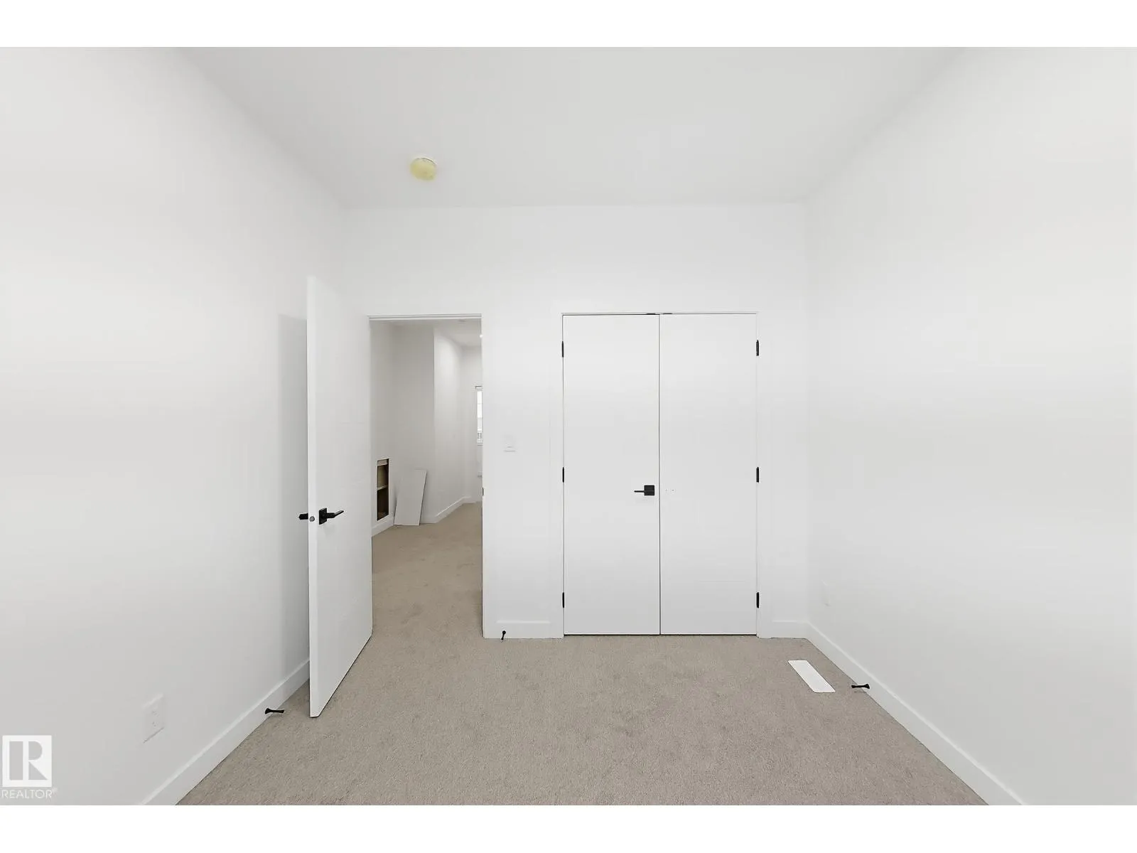 458 Robinson Blvd