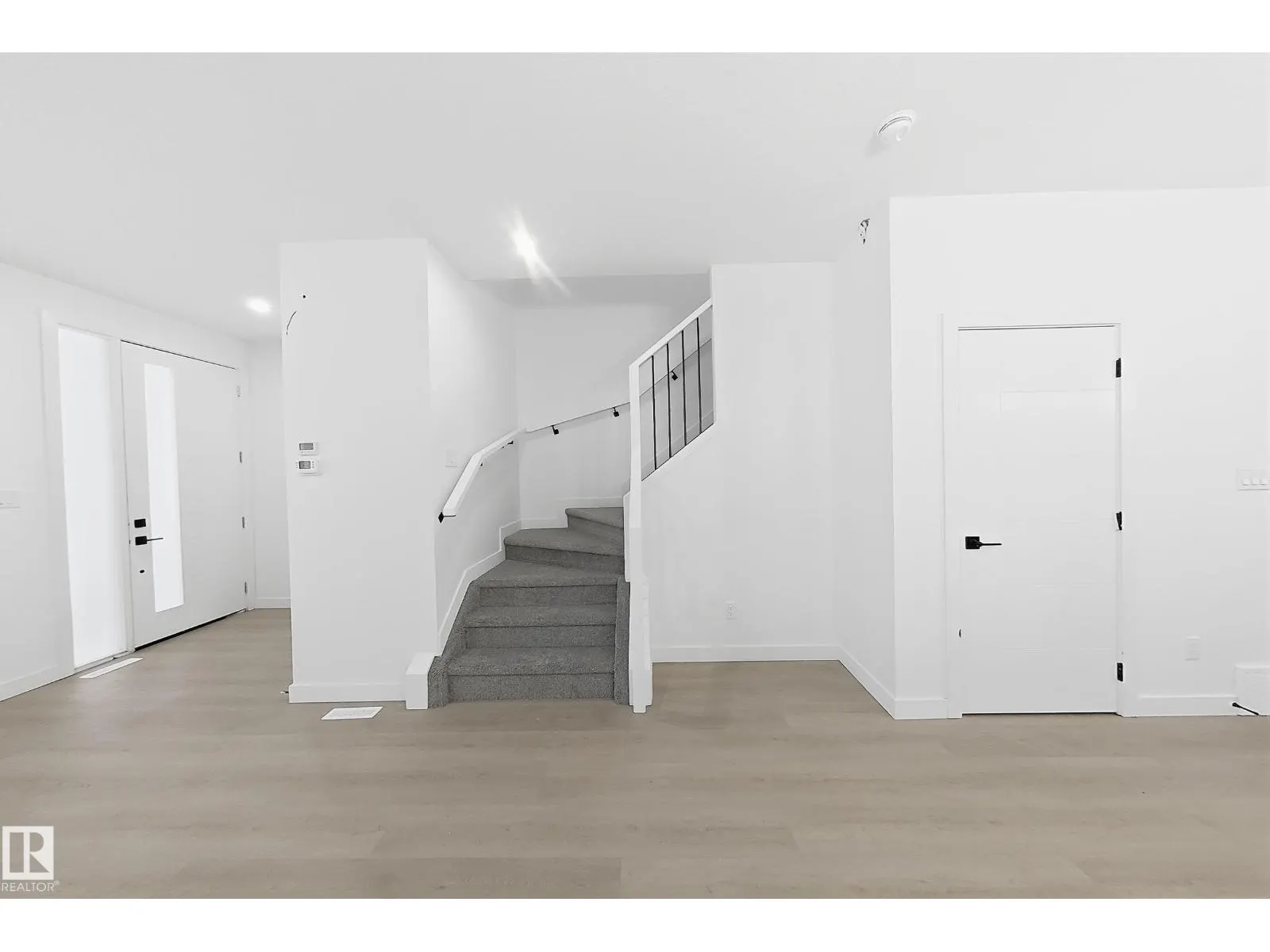 458 Robinson Blvd