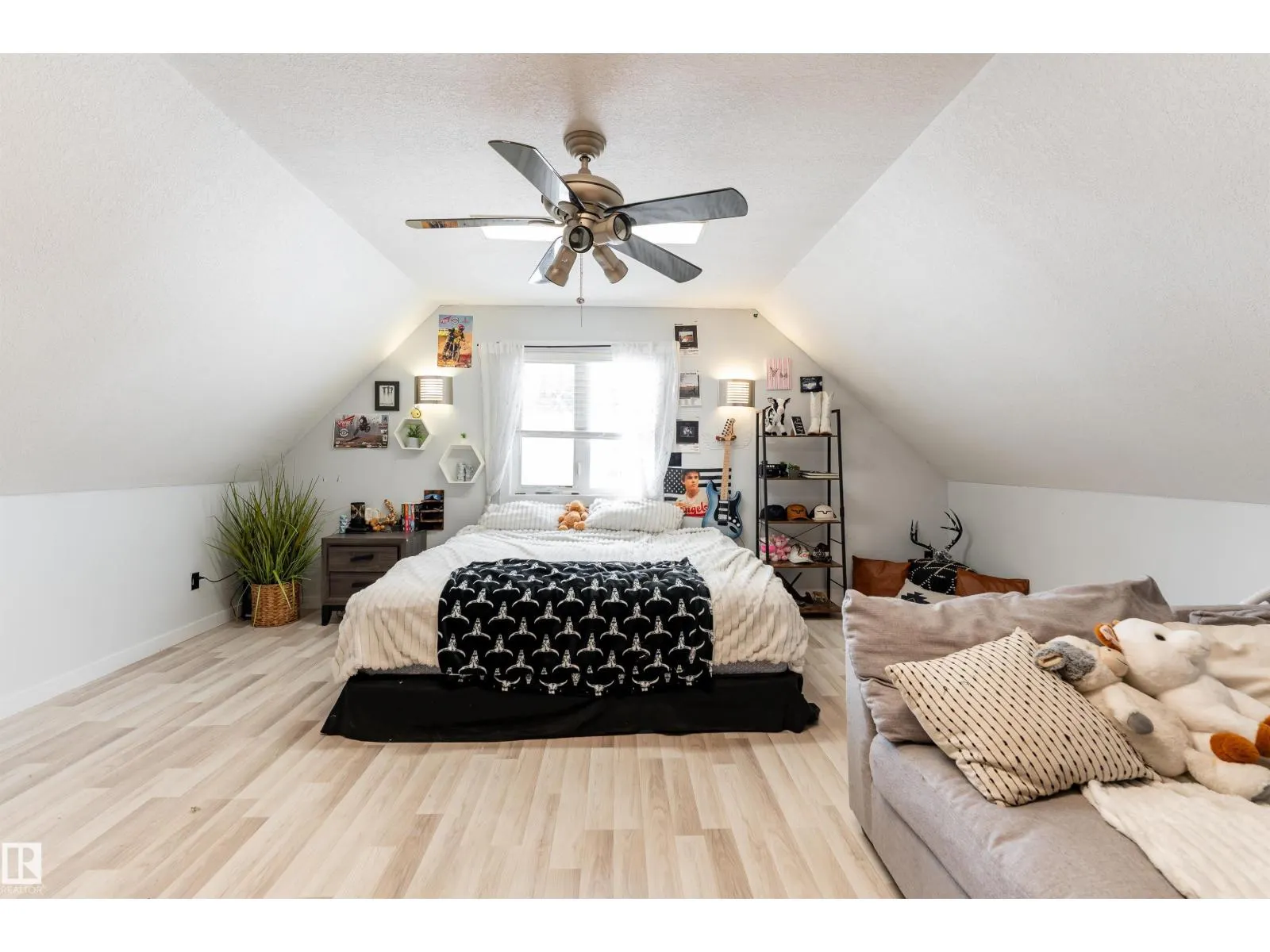 #71 56019 RGE ROAD 230