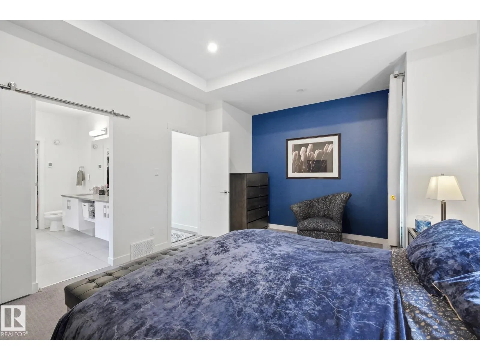 10433 140 ST NW