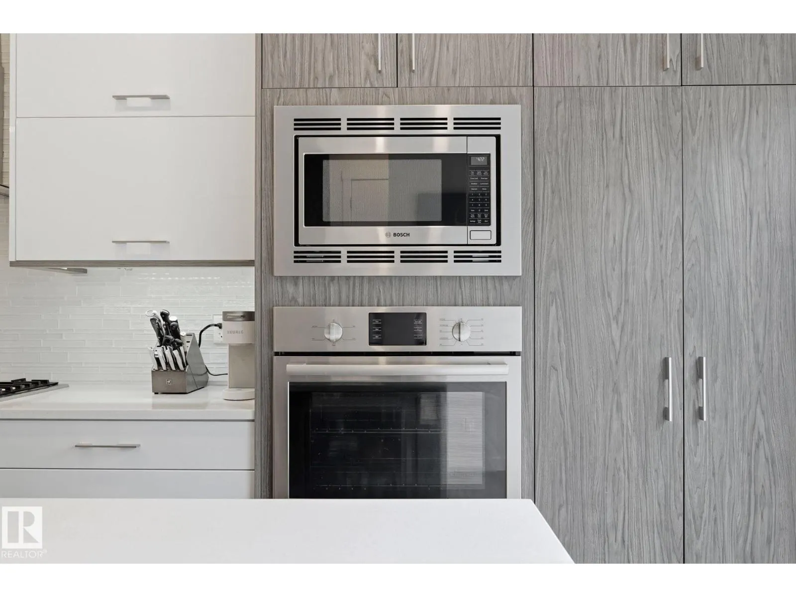 10433 140 ST NW