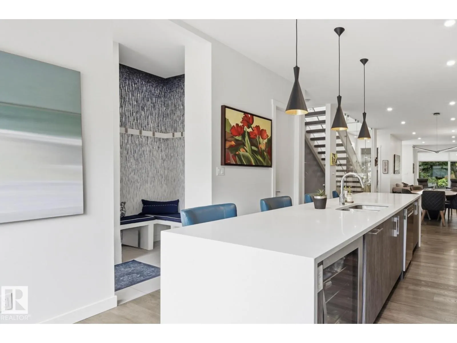 10433 140 ST NW