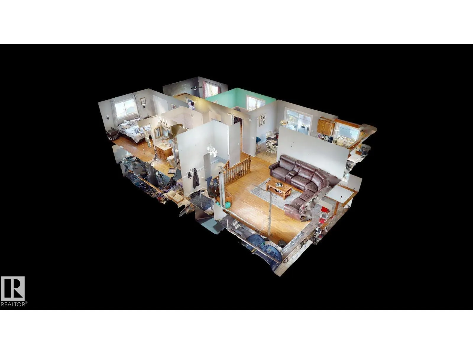 4013 Mackenzie AV