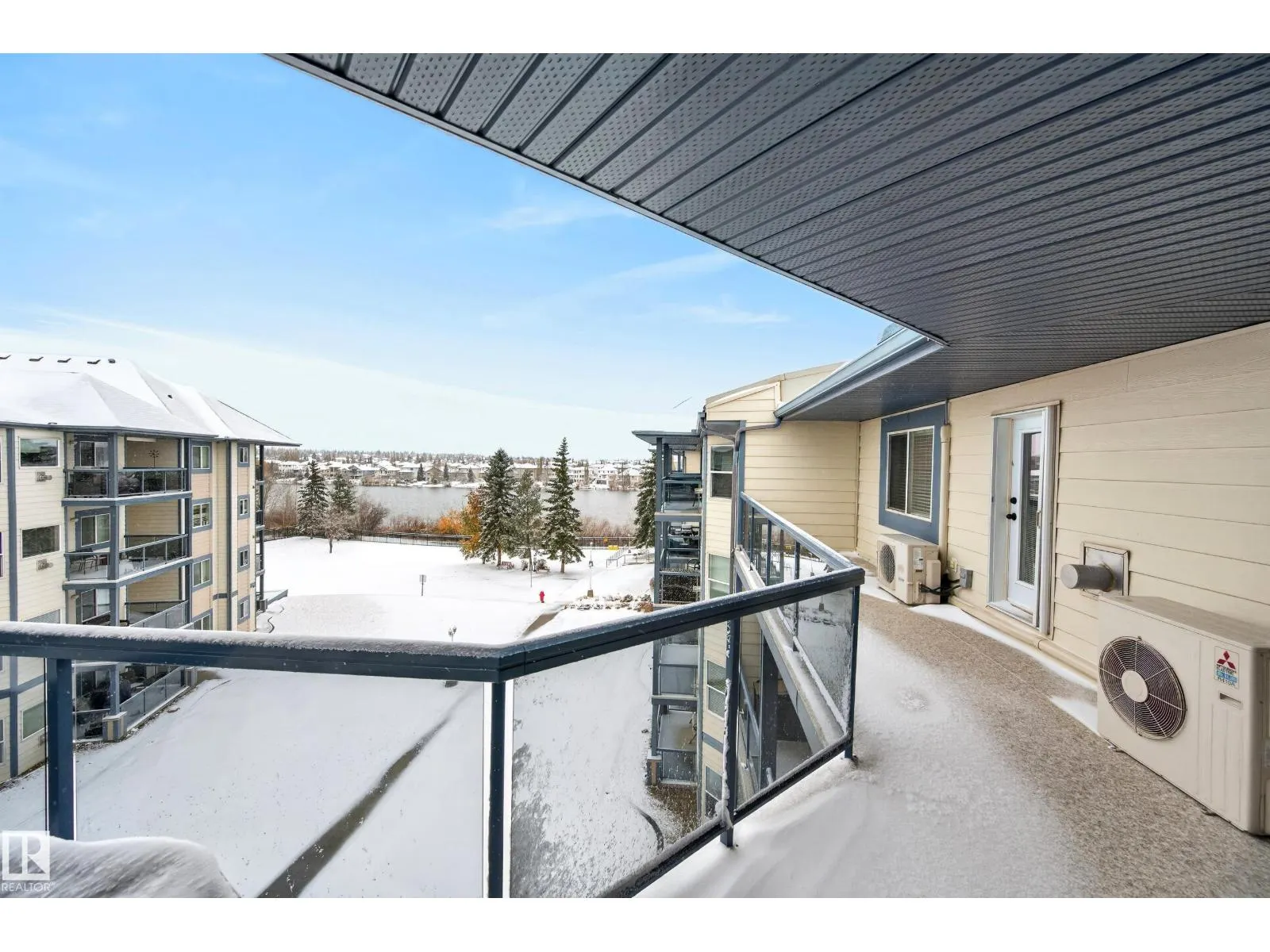 #414 100 FOXHAVEN DR