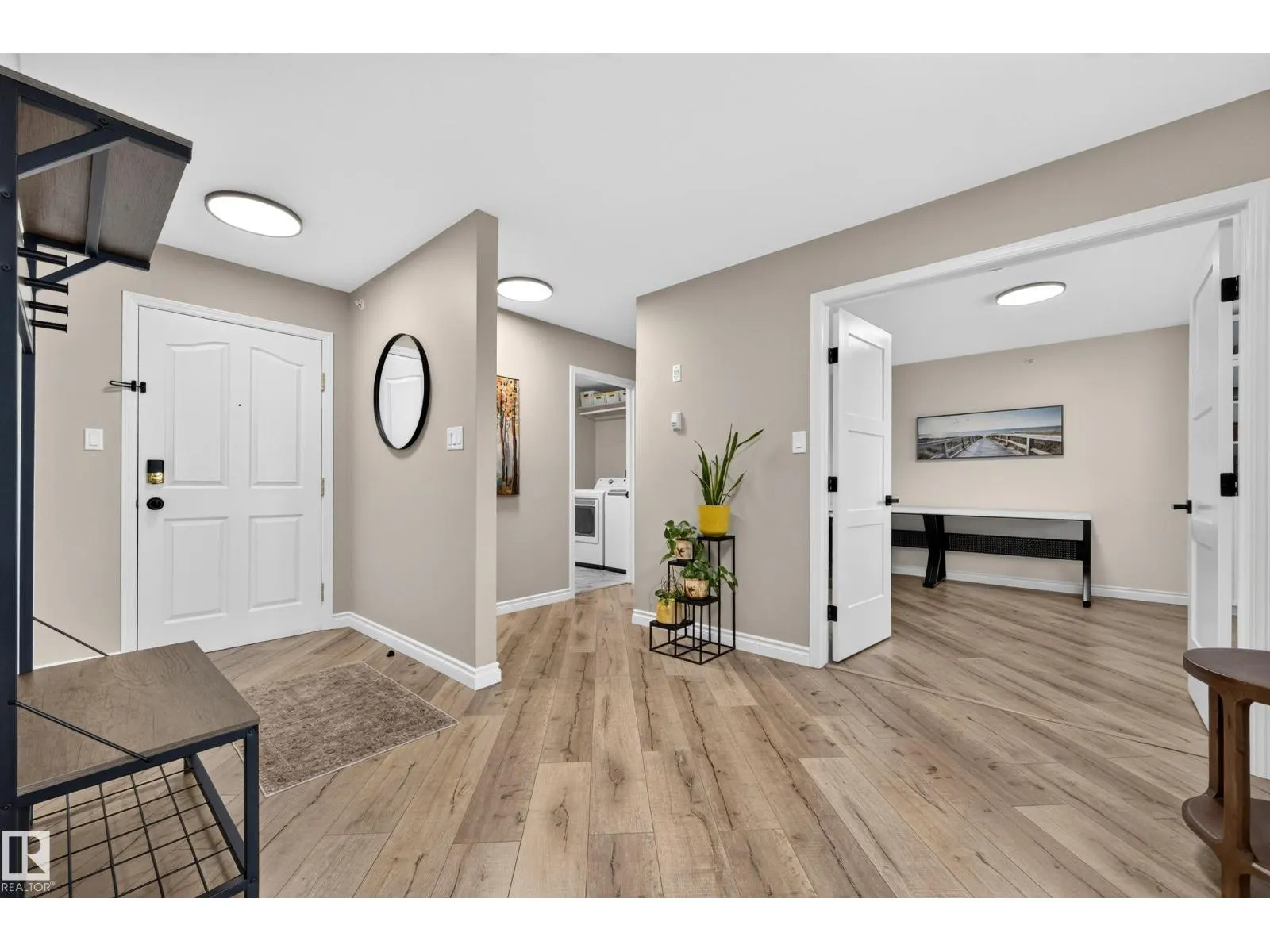 #414 100 FOXHAVEN DR
