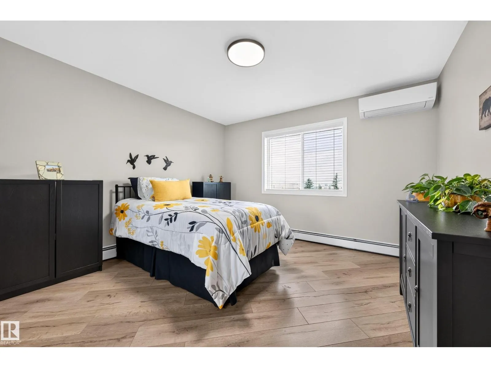 #414 100 FOXHAVEN DR