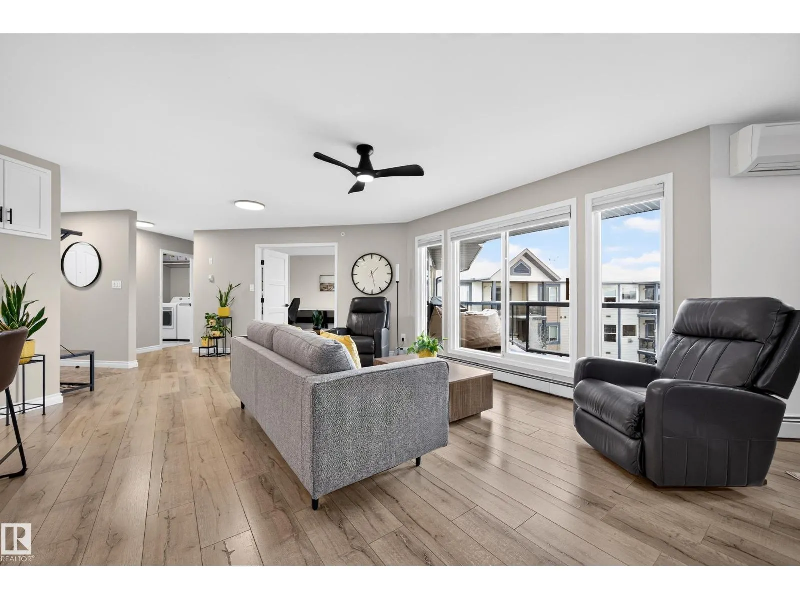 #414 100 FOXHAVEN DR