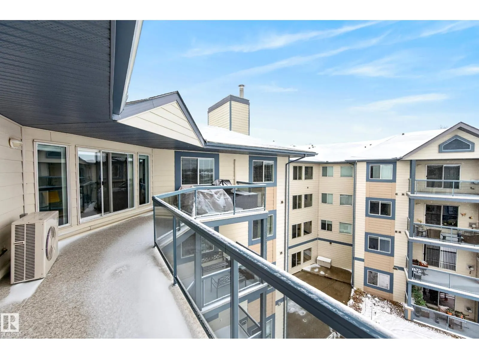 #414 100 FOXHAVEN DR