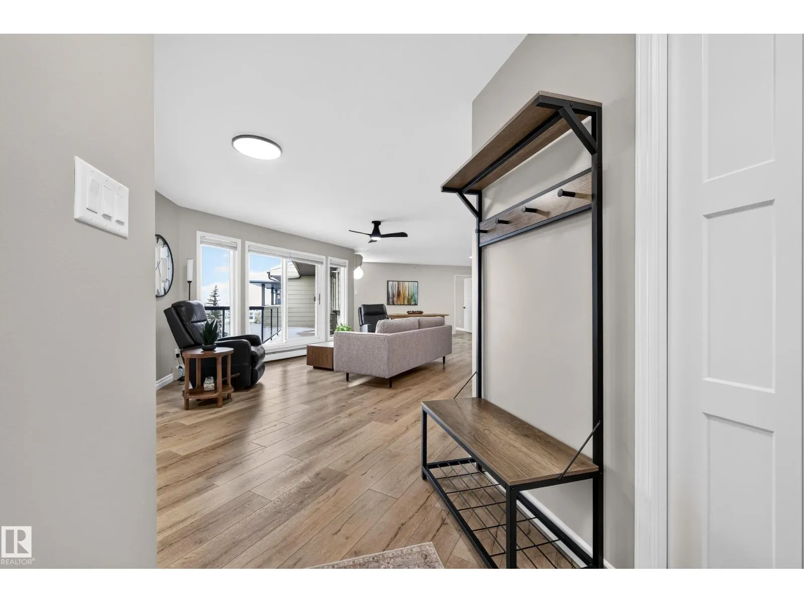 #414 100 FOXHAVEN DR