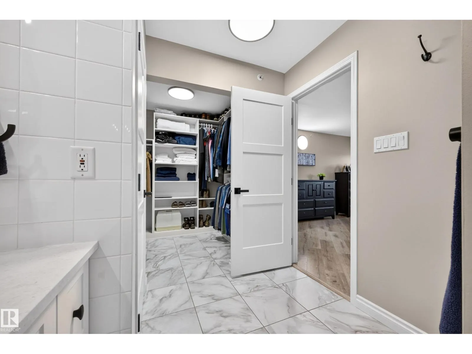 #414 100 FOXHAVEN DR