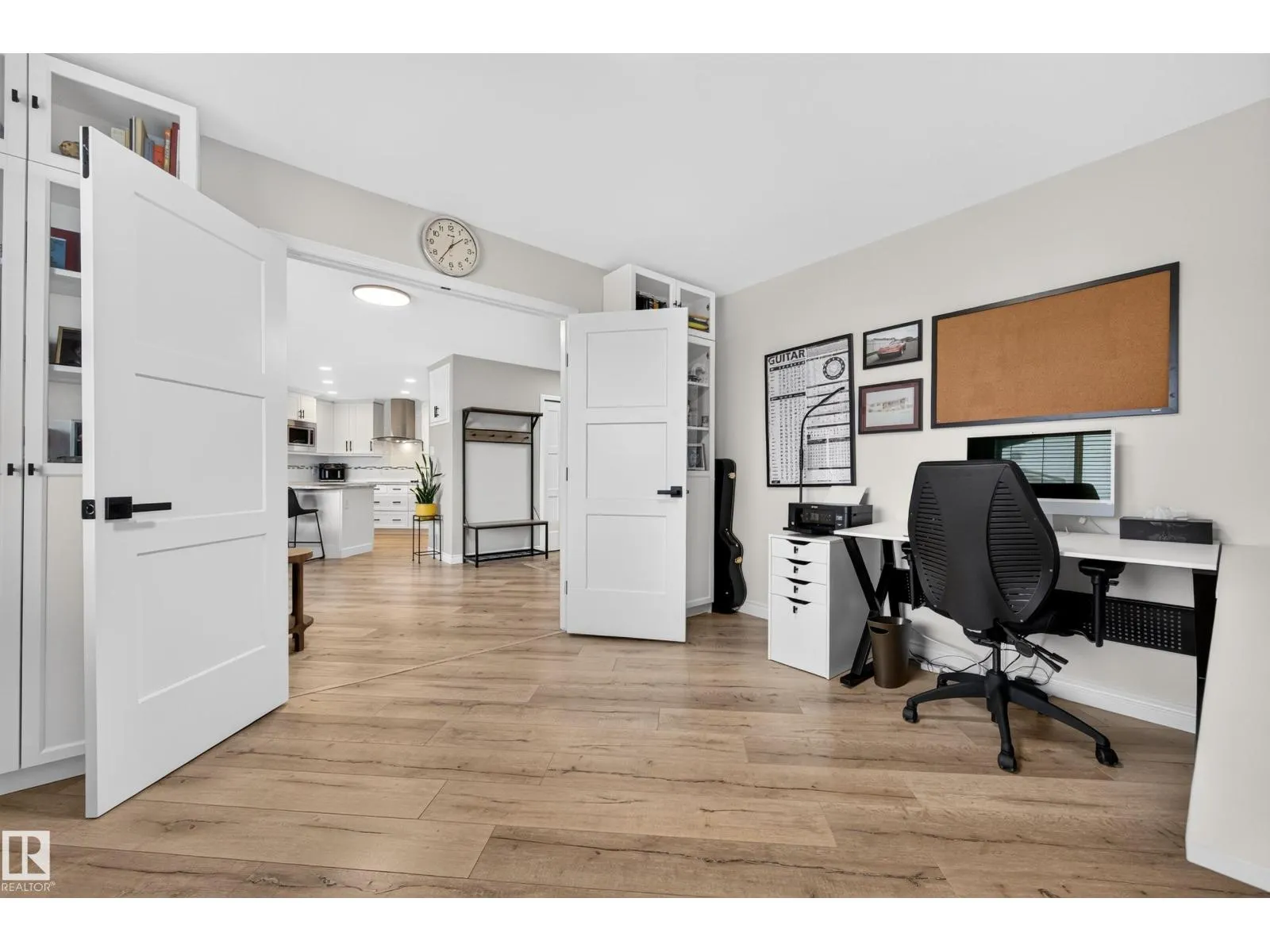 #414 100 FOXHAVEN DR