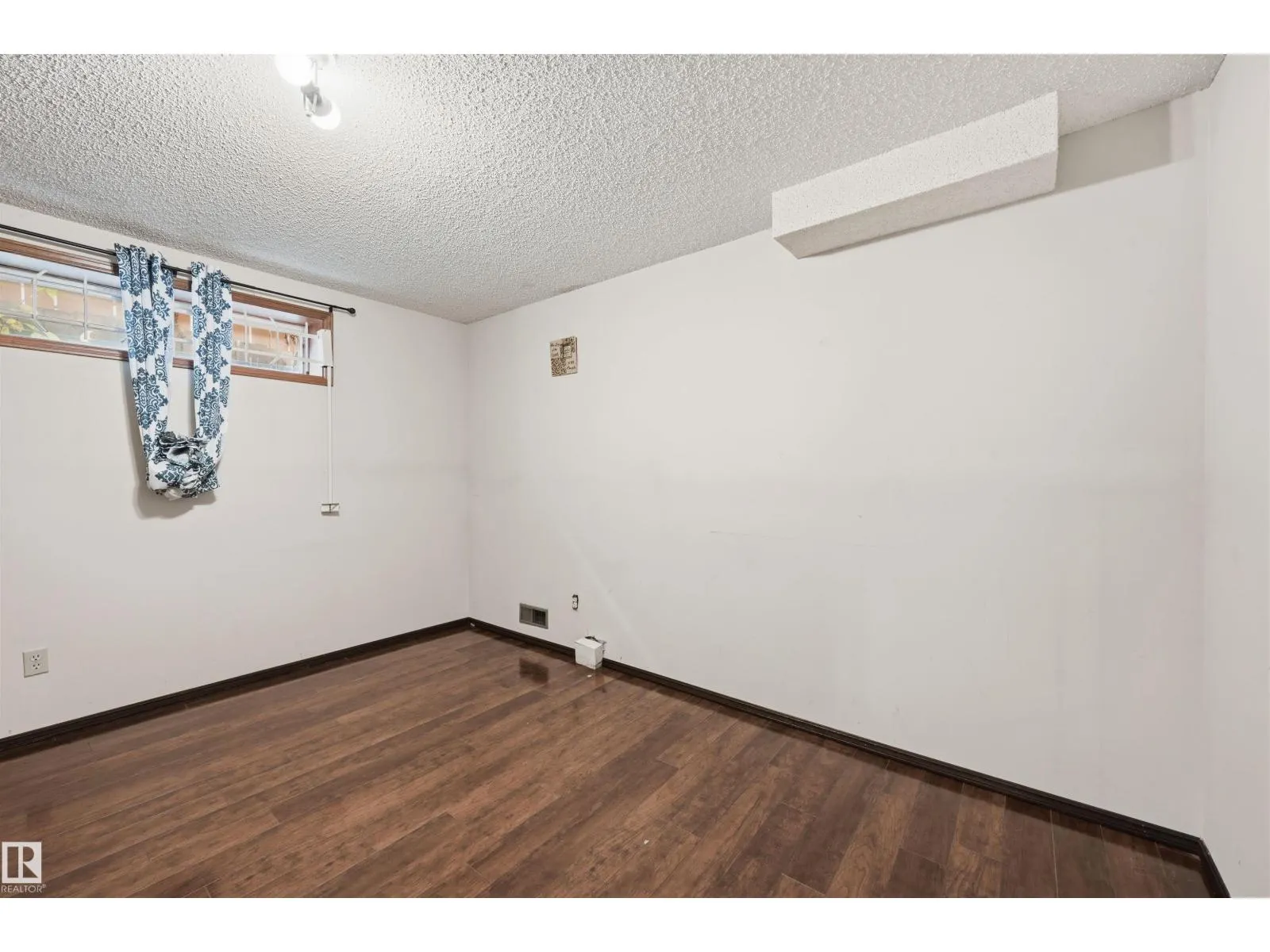 6308 152C AV NW