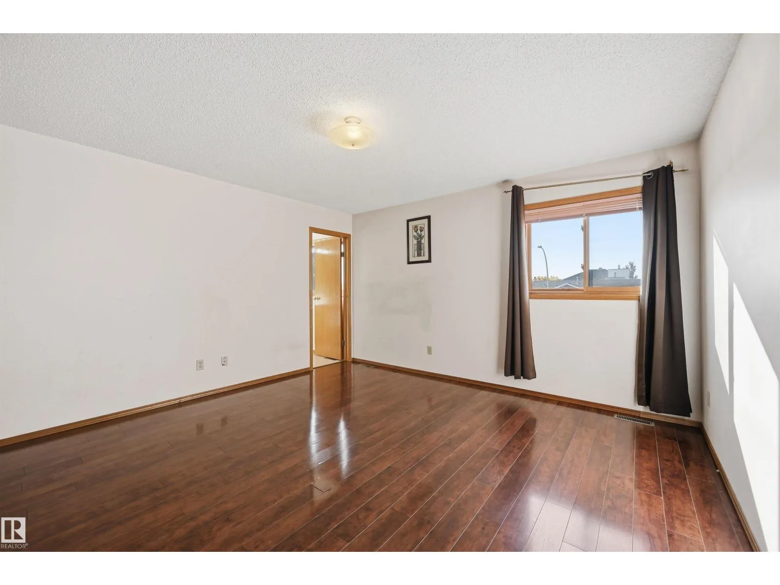 6308 152C AV NW