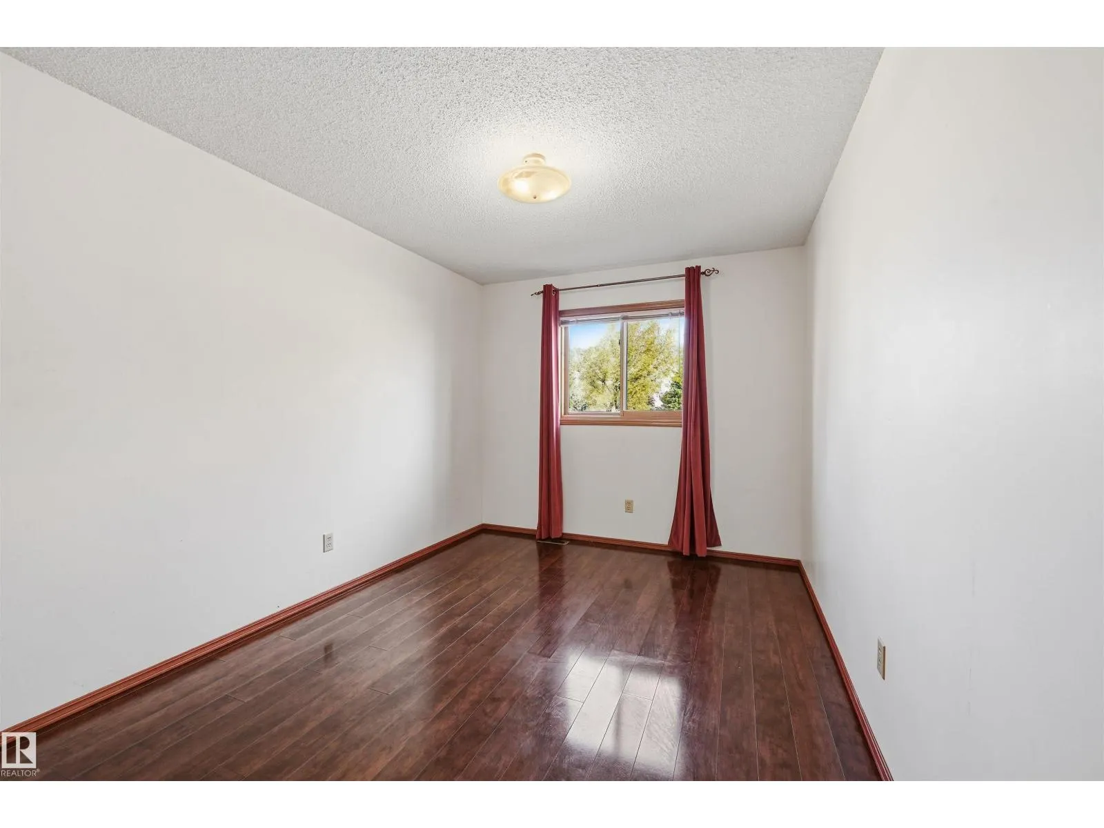 6308 152C AV NW