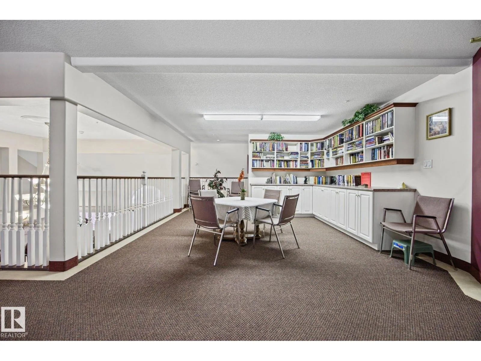#201 6703 172 ST NW