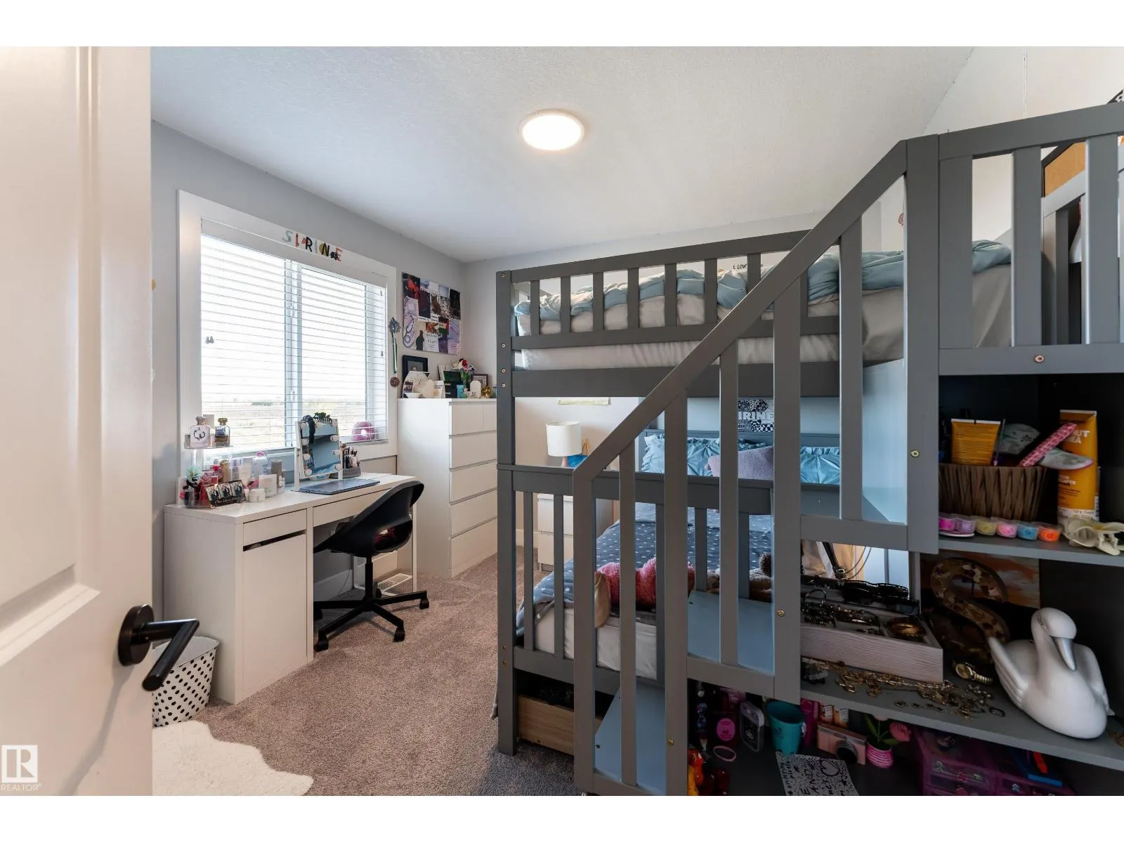 2824 152 AV NW
