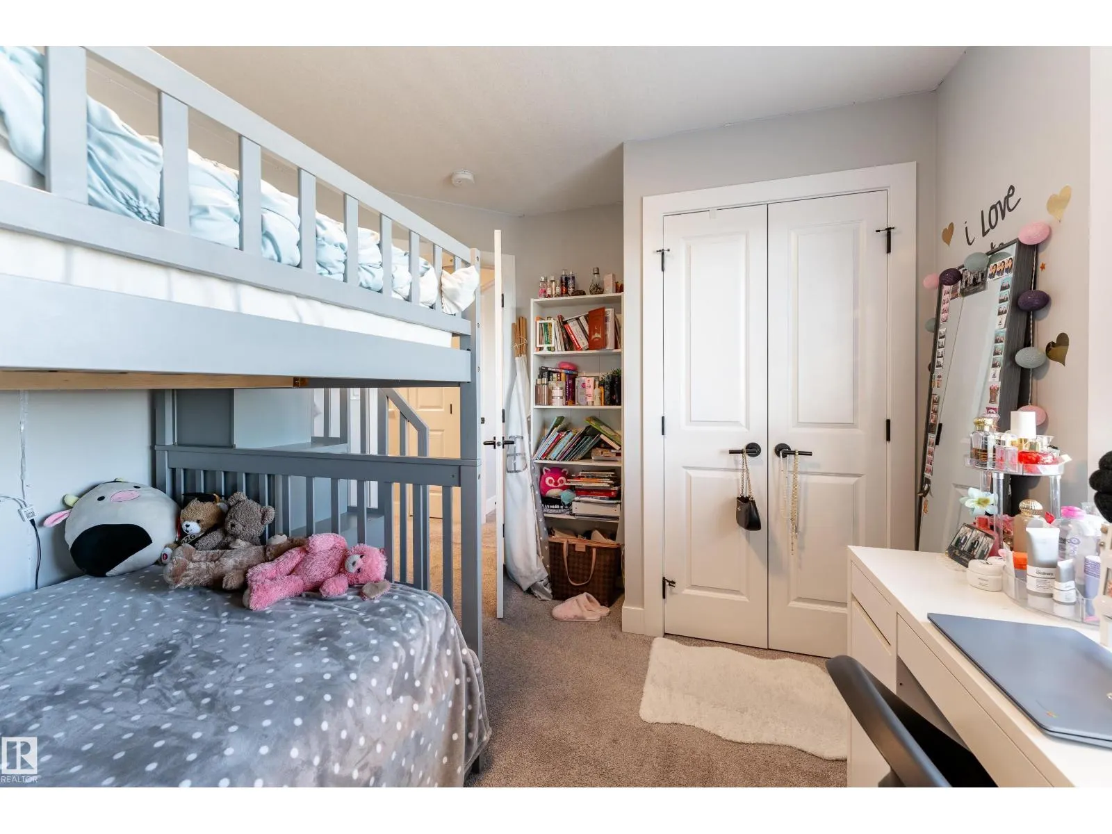 2824 152 AV NW