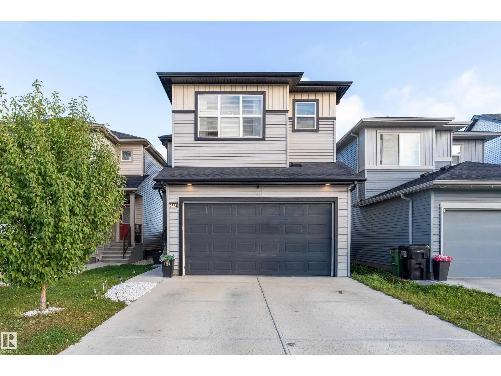 2824 152 AV NW
