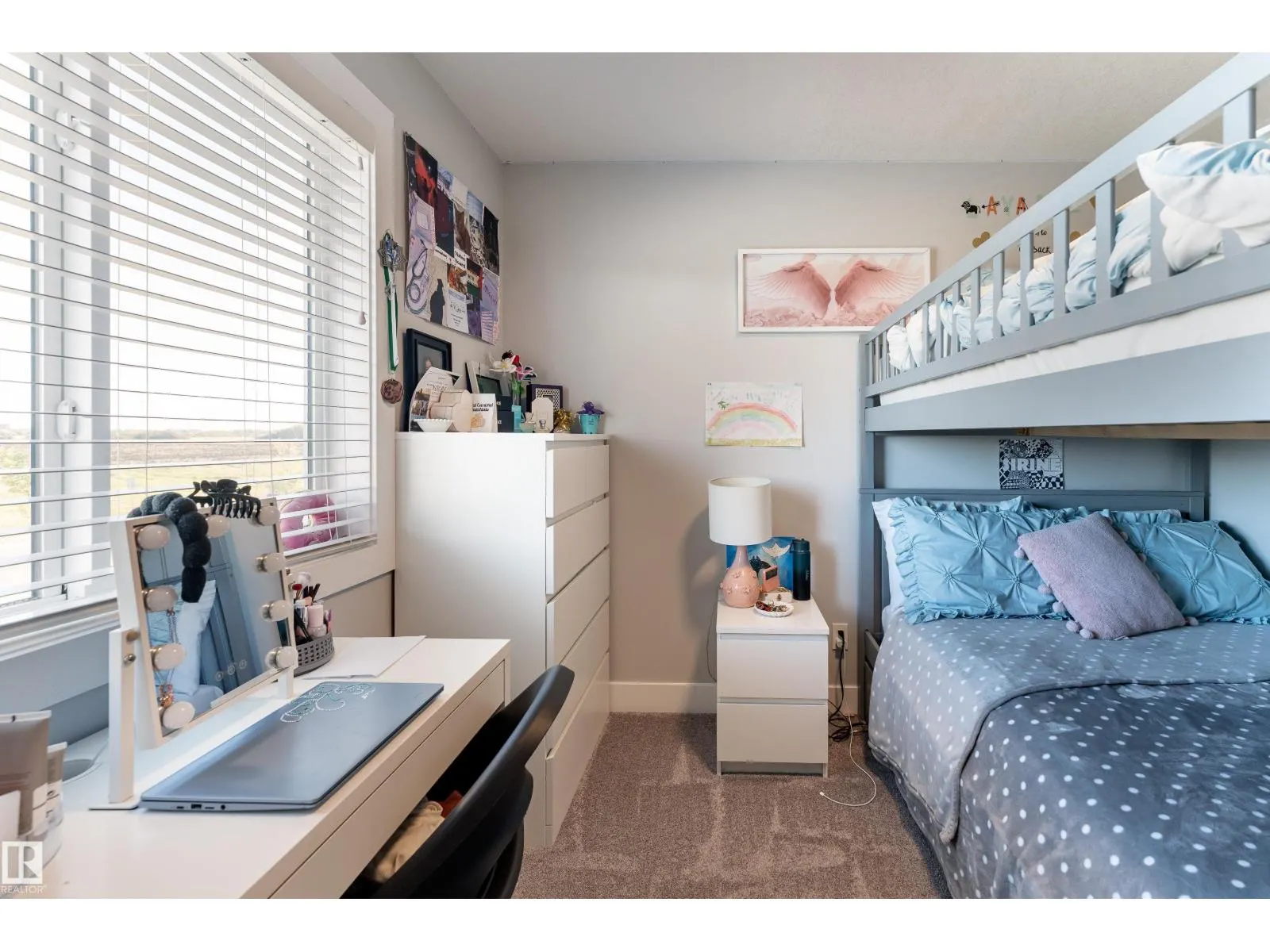 2824 152 AV NW