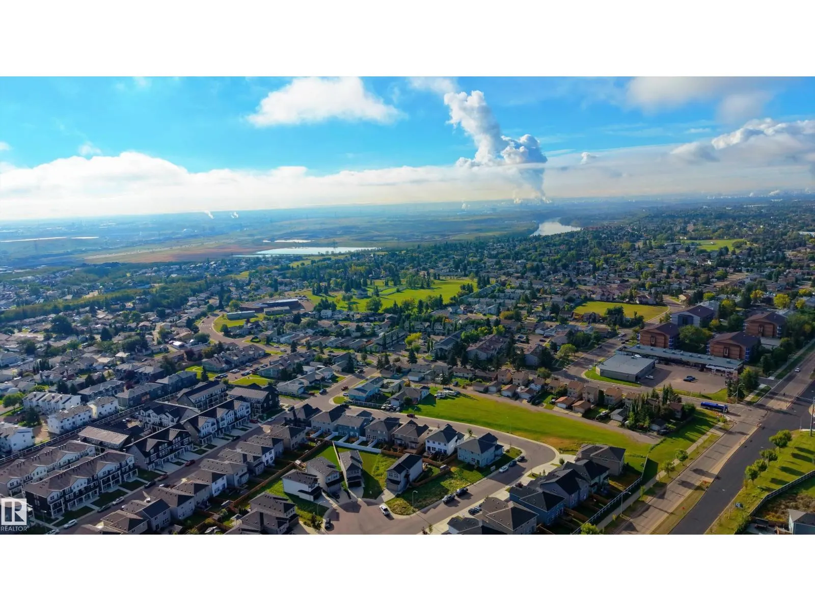 2824 152 AV NW
