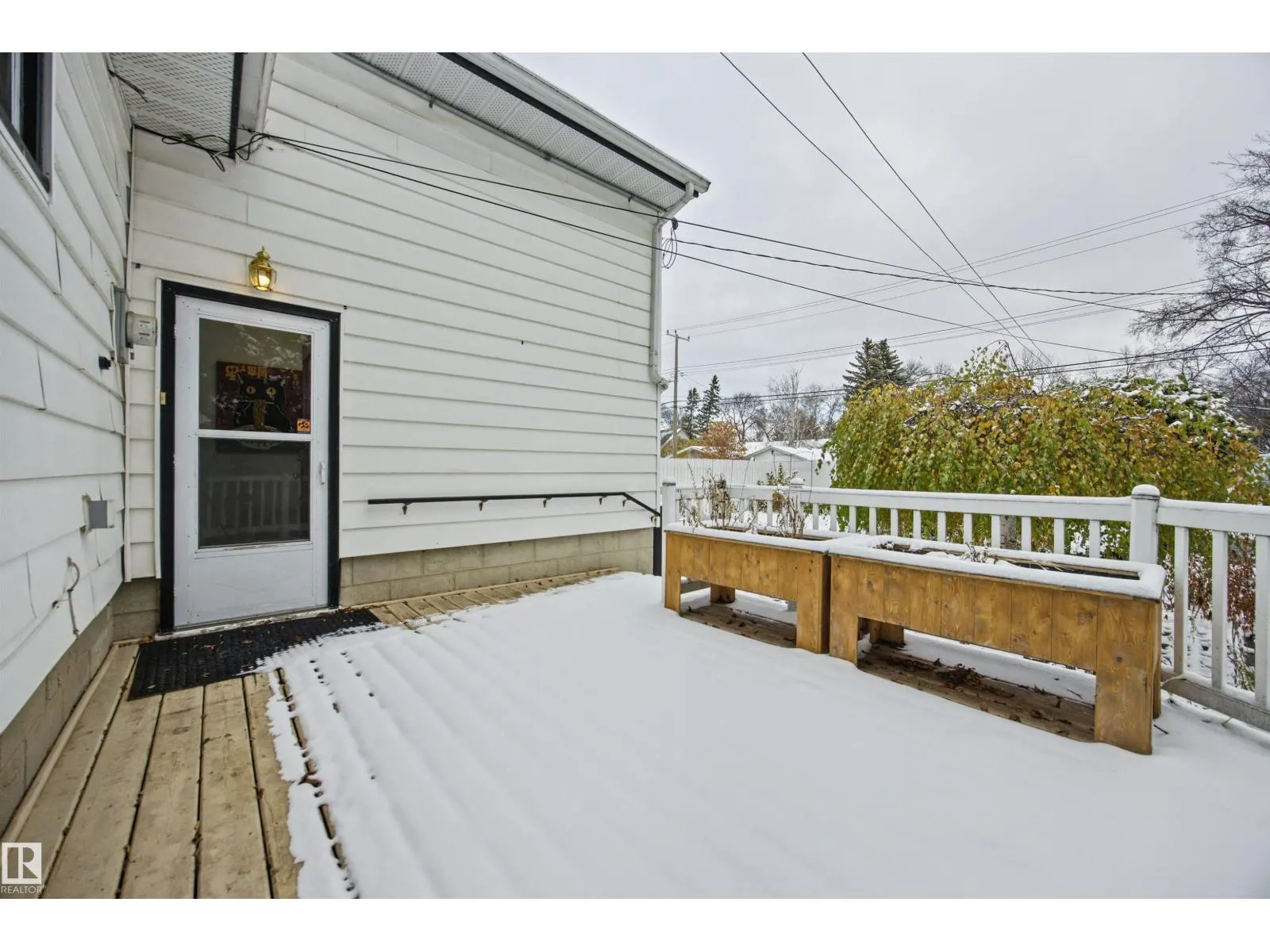 12001 49 ST NW