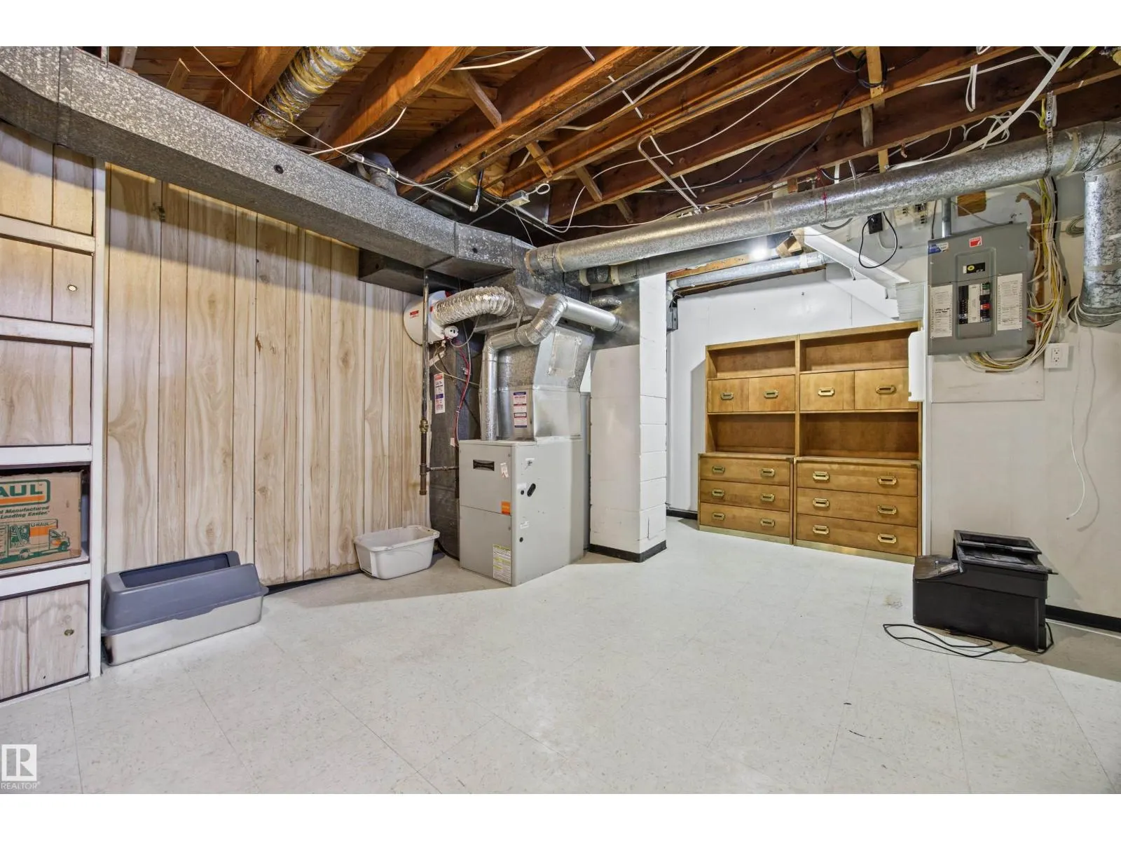 12001 49 ST NW