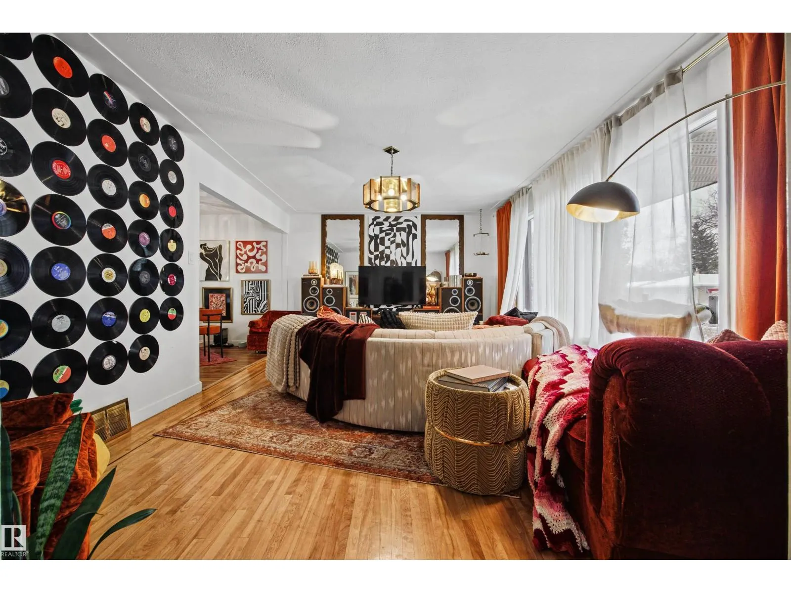 12001 49 ST NW