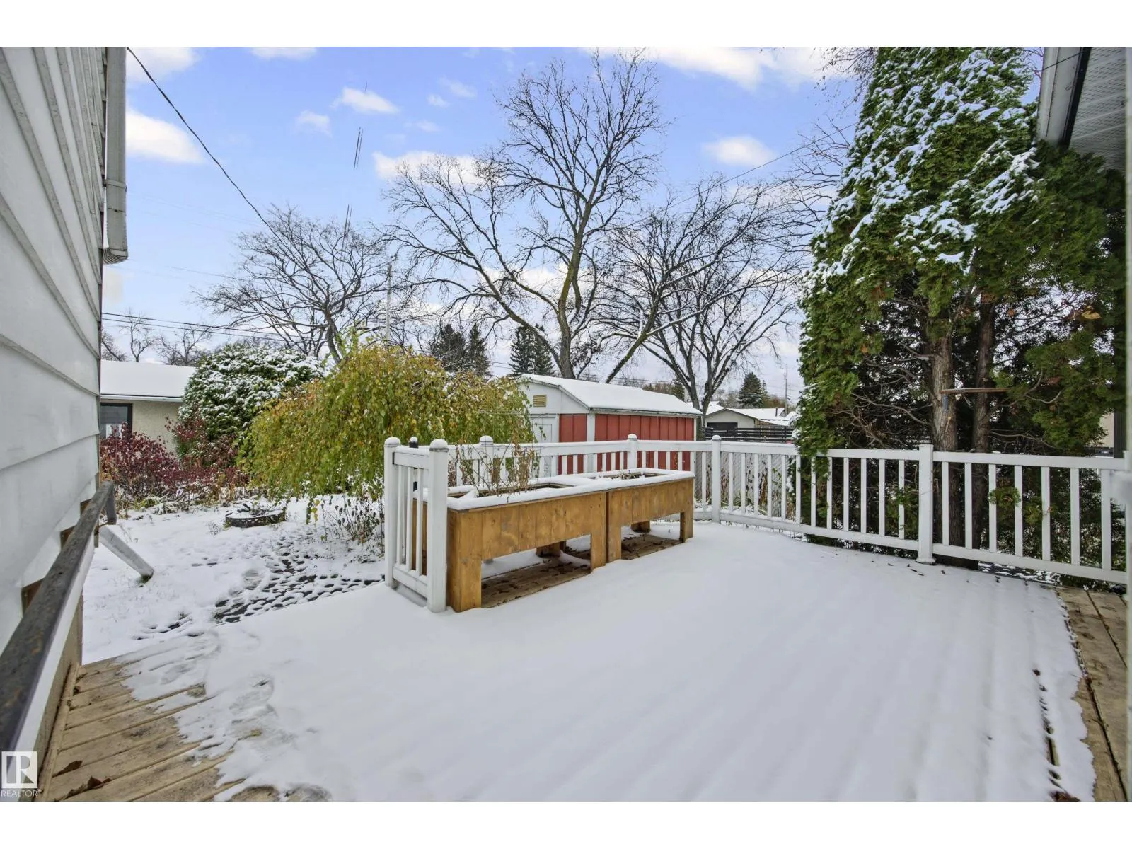 12001 49 ST NW