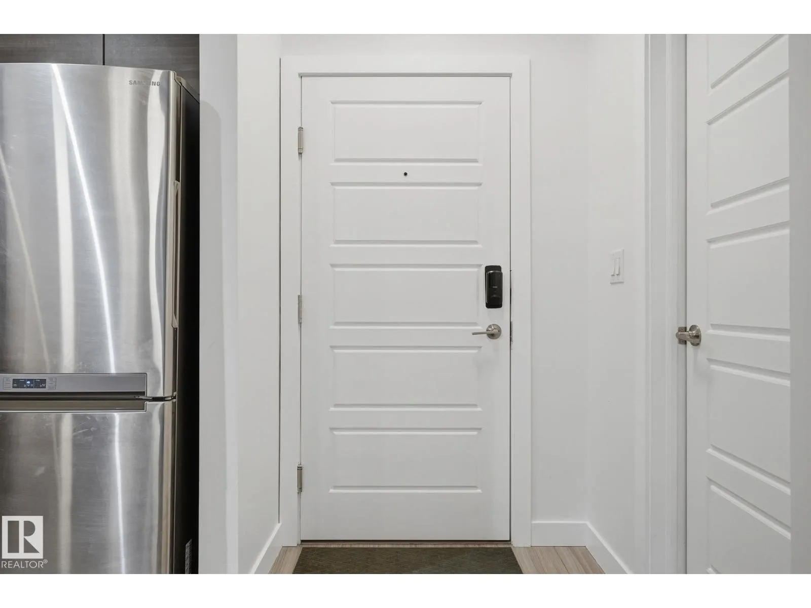 #108 2590 ANDERSON WY SW